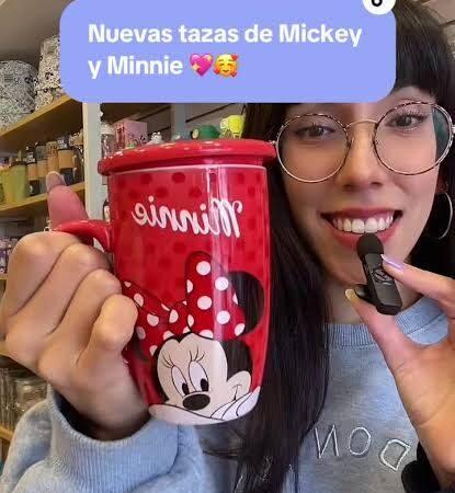 tazas con tapa mas cuchara minmie mouse y mickey mouse.....venta x una unidad