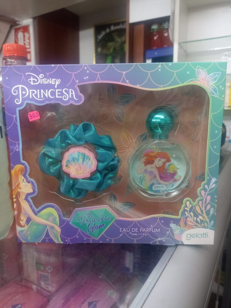 Estuche cuidado personal ariel  x 2 piesas gelatti ....venta x una unidad