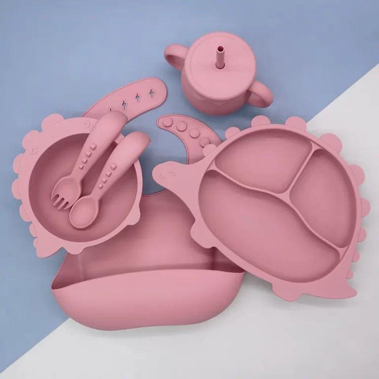 Pack silicona dino bebe (marrón claro) contiene (1 plato,2 cubiertos,1 vaso,1 plato de sopa)......venta x una unidad: imagen 1