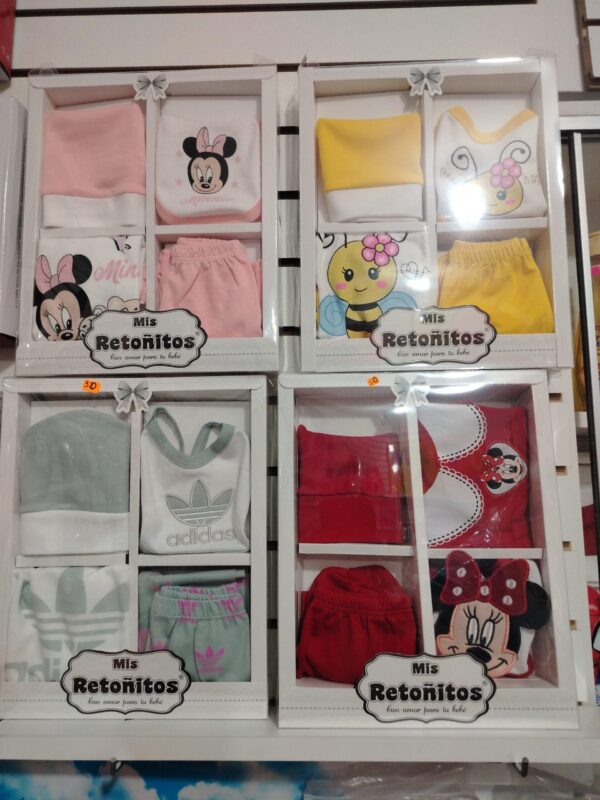 Ropones para niña caja x  4 piezas..............venta x una unidad